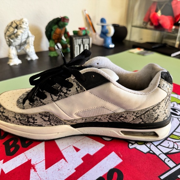 Chad Muska’s Circa CM703 – Vintage Gold - Picture 7 of 11